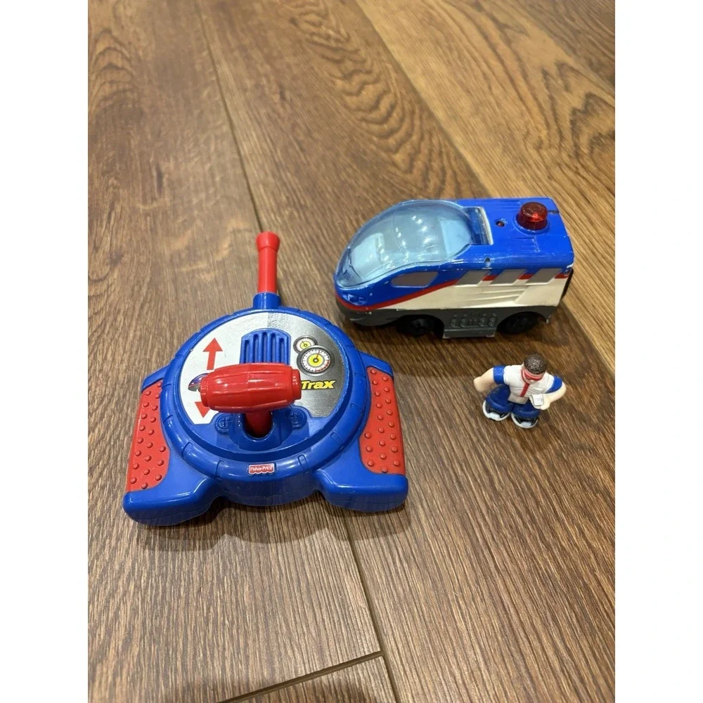 Geotrax Blue Stand Alone Aero & Eric Train Engine Remote 2006 Works Fisher Price